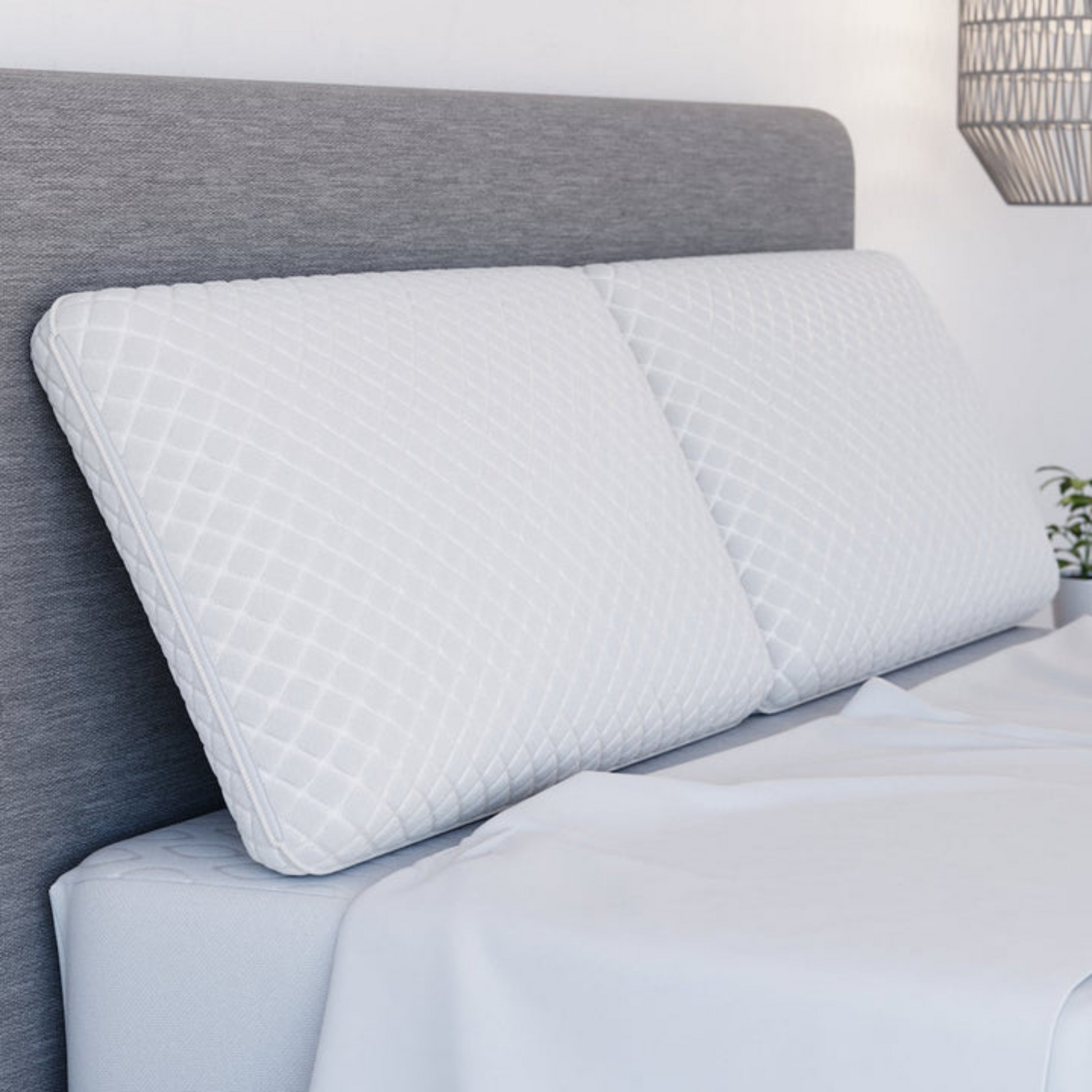 Serenas Premium Bedding Set, Corner View, Pillows